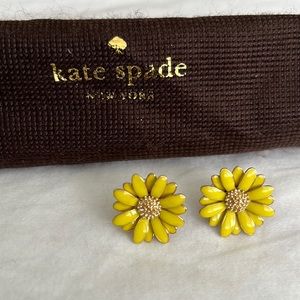 Kate Spade - Daisy Enamel Stud Earrings